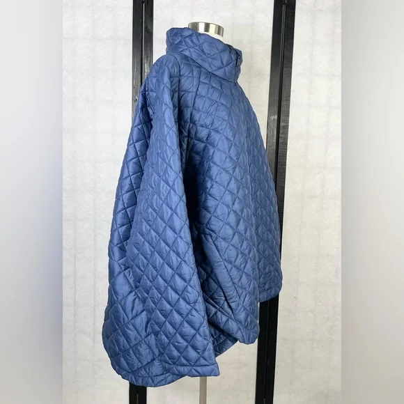 Blue Quilted Kids Jacket. 3X - Picture 3 of 7